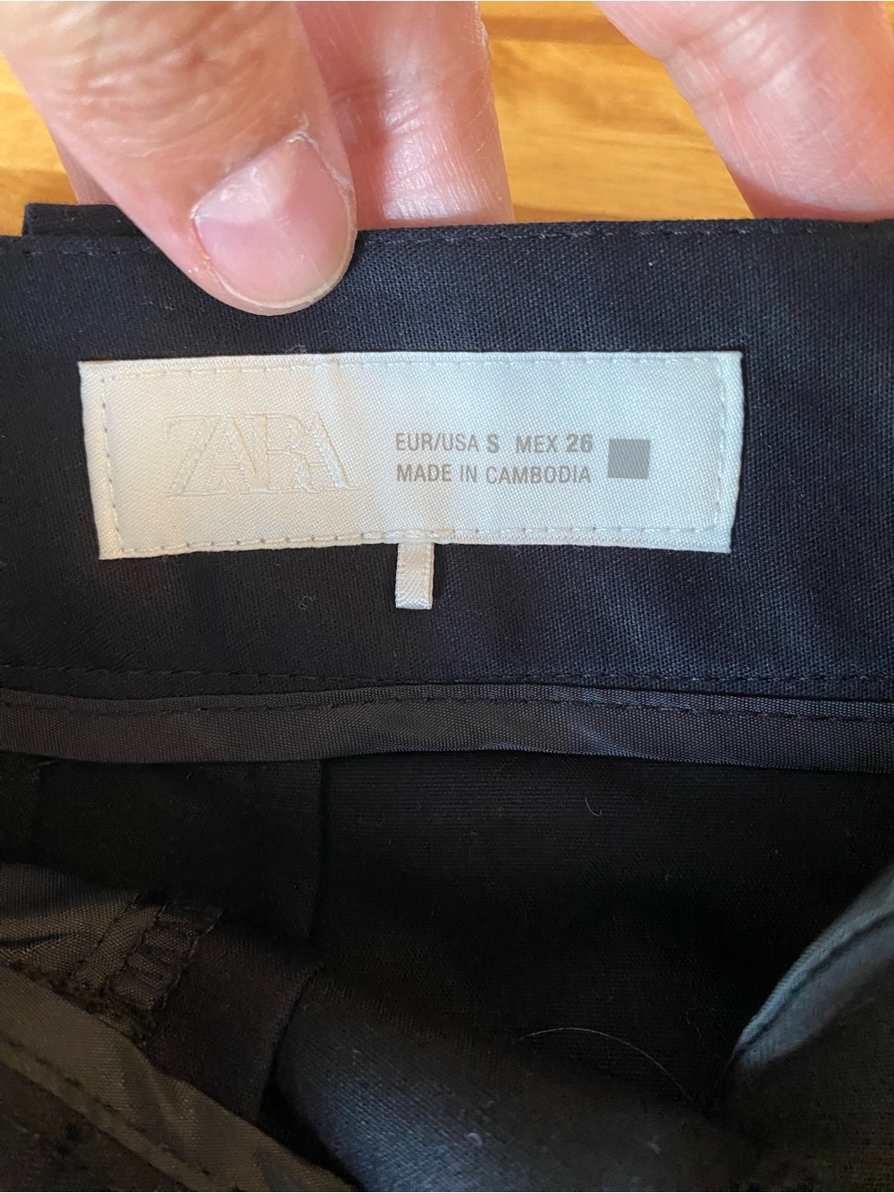 NEW ZARA HIGH-WAISTED SHORTS BLACK |Size Small| NWT - Picture 6 of 9